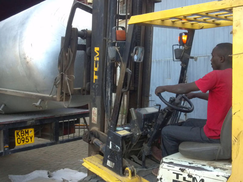 非洲肯尼亞內羅畢精煉設備工程項目